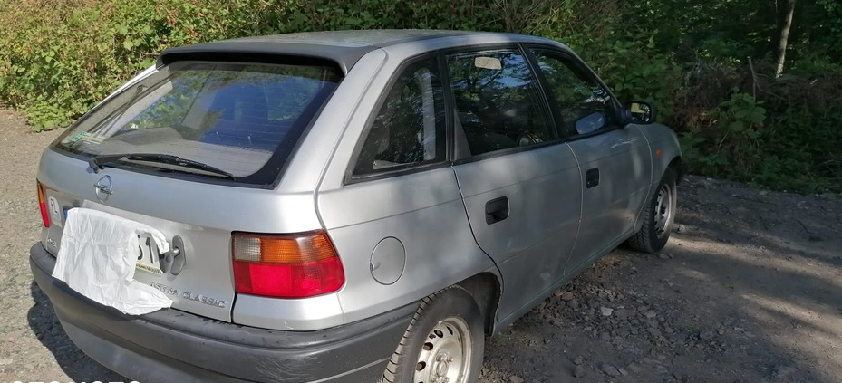 Opel Astra cena 3500 przebieg: 115300, rok produkcji 1999 z Brześć Kujawski małe 277